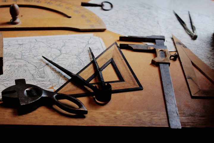 Measure user experience: old tools as symbols